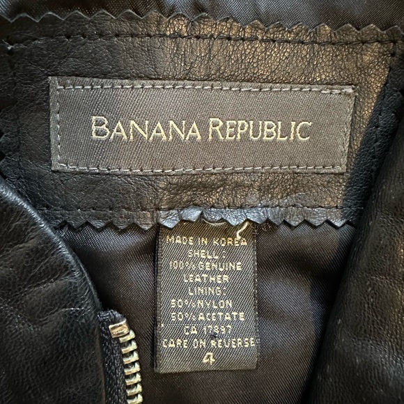 BANANA REPUBLIC | Genuine Black Leather Vintage Vest - Picture 3 of 7